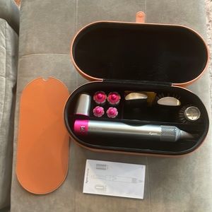 Dyson Airwrap. Used twice, but not great for my hair type.